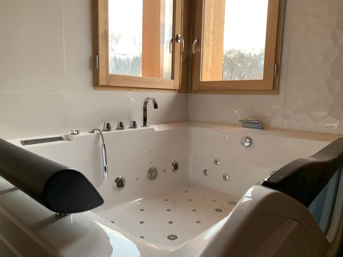 Vaujanylocations - Chalet Opaline Room photo